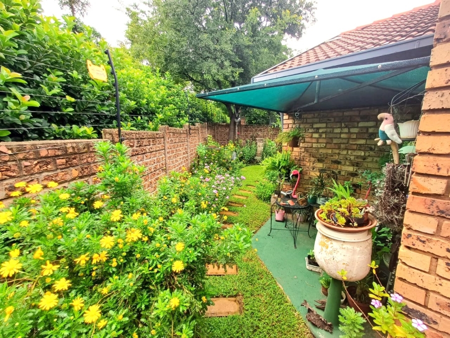 2 Bedroom Property for Sale in Clubview Gauteng