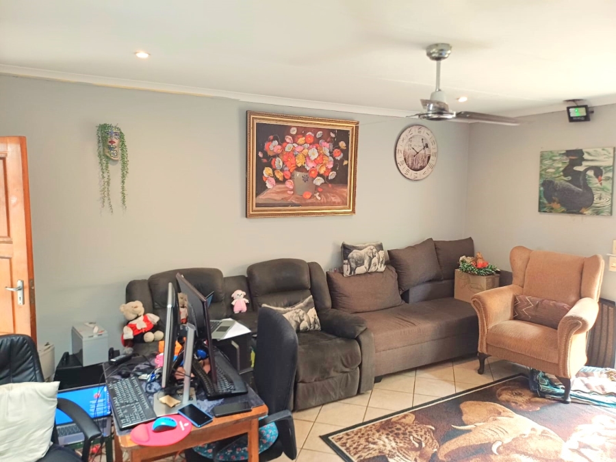 2 Bedroom Property for Sale in Clubview Gauteng