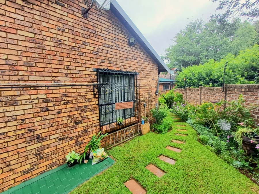 2 Bedroom Property for Sale in Clubview Gauteng