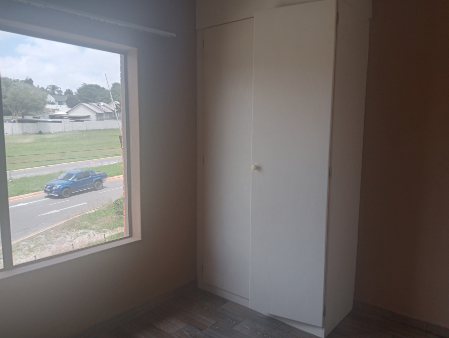 To Let 2 Bedroom Property for Rent in Noordheuwel Gauteng