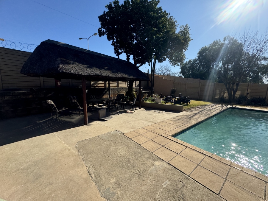 3 Bedroom Property for Sale in Denlee Gauteng