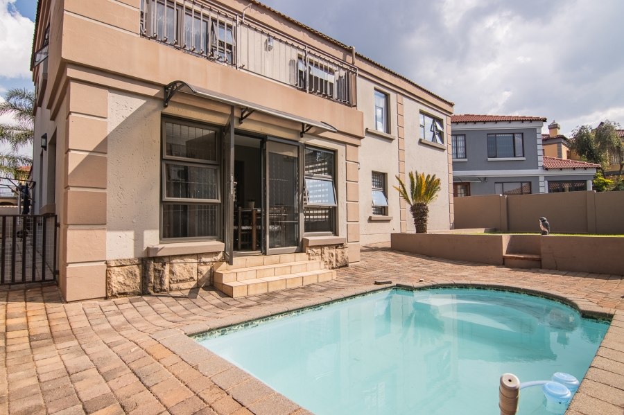 4 Bedroom Property for Sale in Willowbrook Gauteng