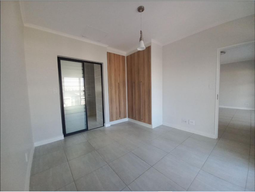 To Let 1 Bedroom Property for Rent in Waterfall Gauteng