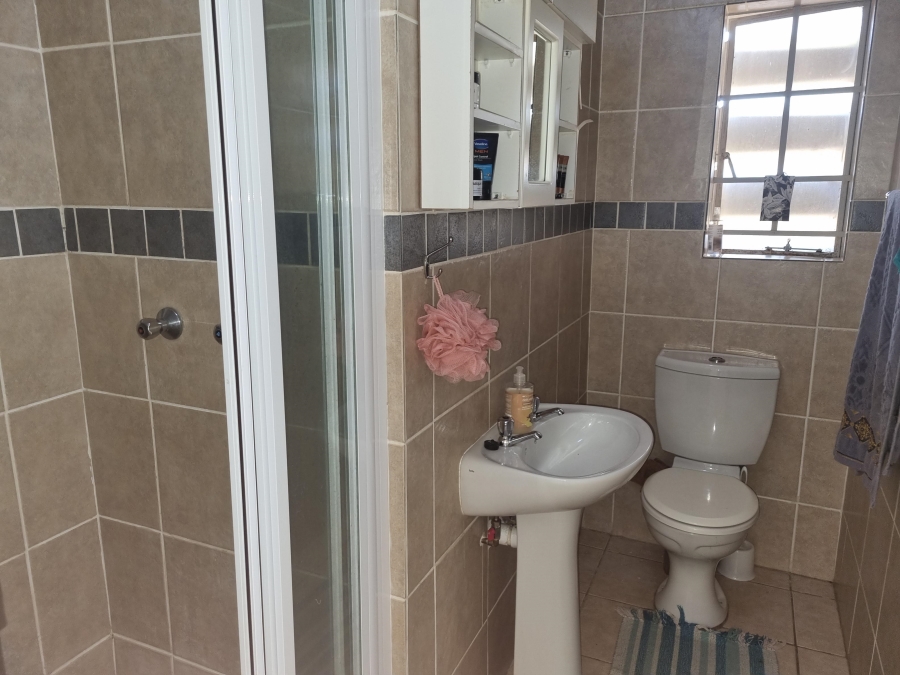 2 Bedroom Property for Sale in Paramount Estate Gauteng