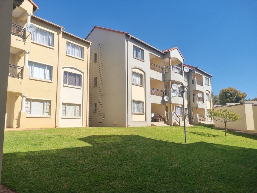 2 Bedroom Property for Sale in Paramount Estate Gauteng