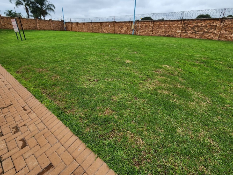 3 Bedroom Property for Sale in Beyers Park Gauteng