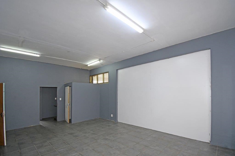 Commercial Property for Sale in Blairgowrie Gauteng