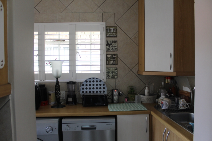 2 Bedroom Property for Sale in Three Rivers Gauteng