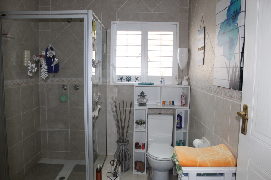 2 Bedroom Property for Sale in Three Rivers Gauteng