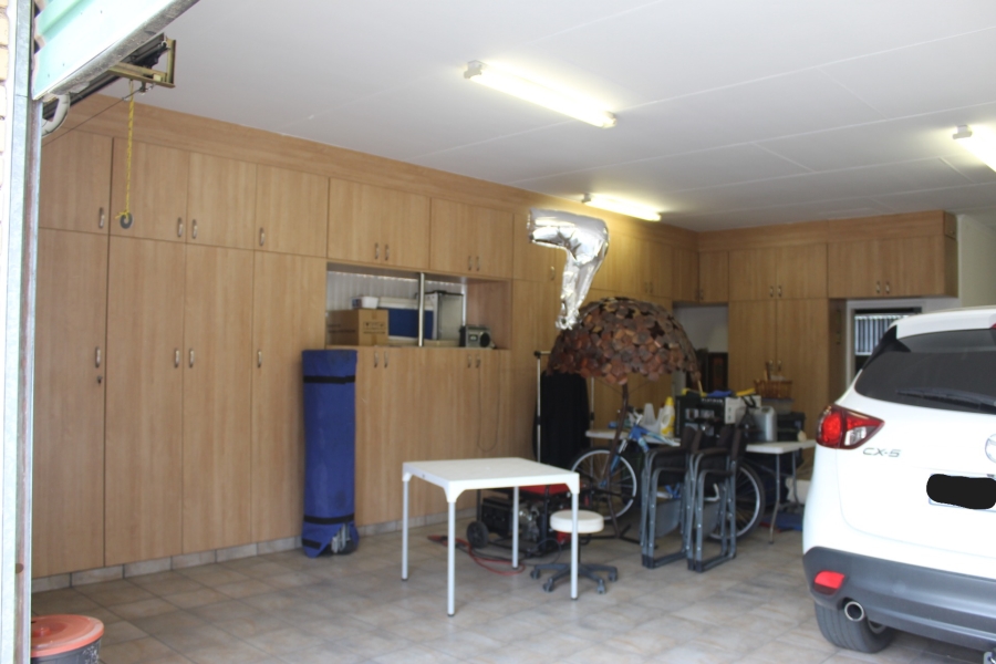 2 Bedroom Property for Sale in Three Rivers Gauteng