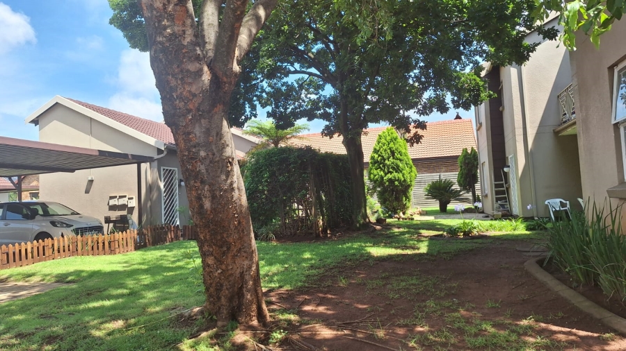 2 Bedroom Property for Sale in Bonaero Park Gauteng