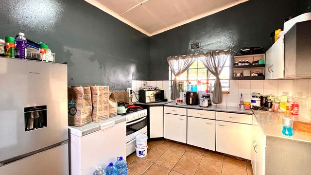 To Let 3 Bedroom Property for Rent in Brakpan Central Gauteng