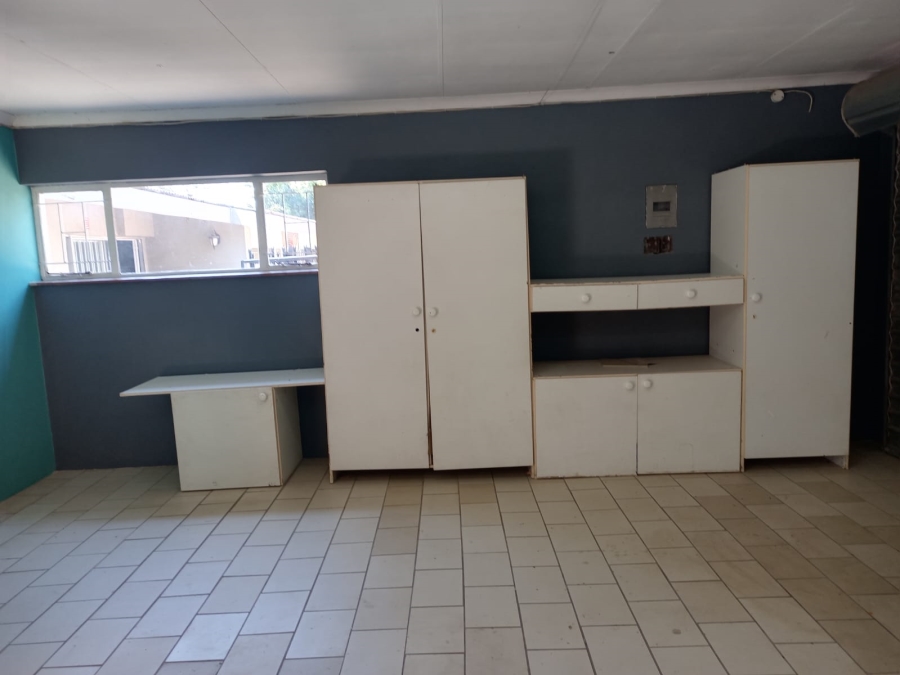 Commercial Property for Sale in Sinoville Gauteng