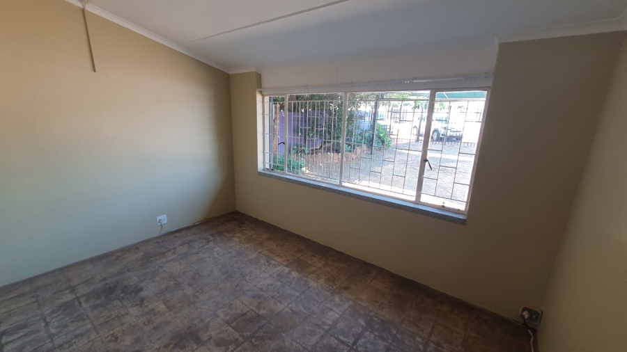 Commercial Property for Sale in Sinoville Gauteng