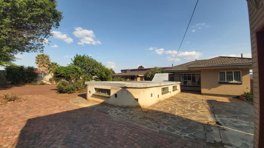 3 Bedroom Property for Sale in Selection Park Gauteng