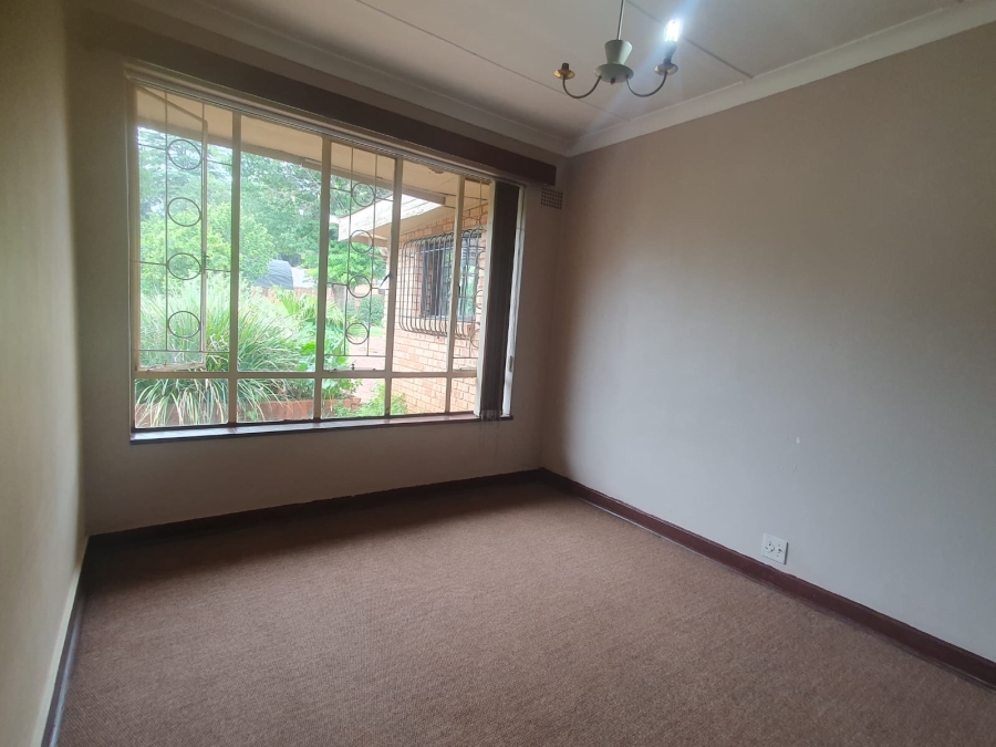 3 Bedroom Property for Sale in Selection Park Gauteng