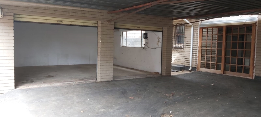 3 Bedroom Property for Sale in Selection Park Gauteng