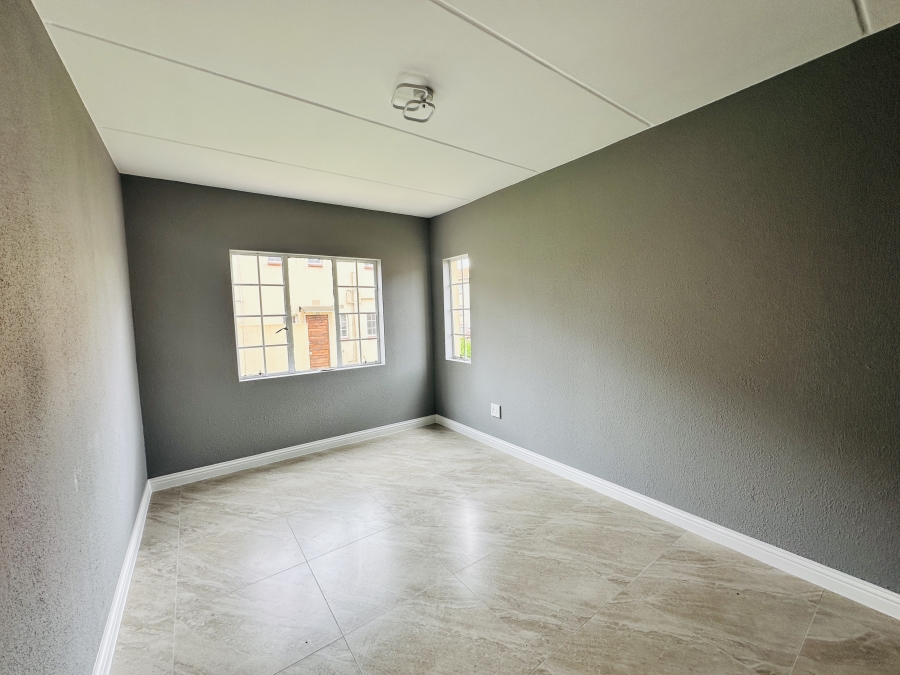 2 Bedroom Property for Sale in Castleview Gauteng