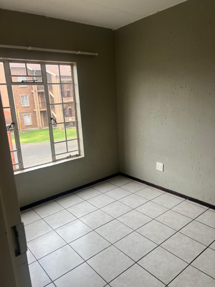 2 Bedroom Property for Sale in Comet Gauteng