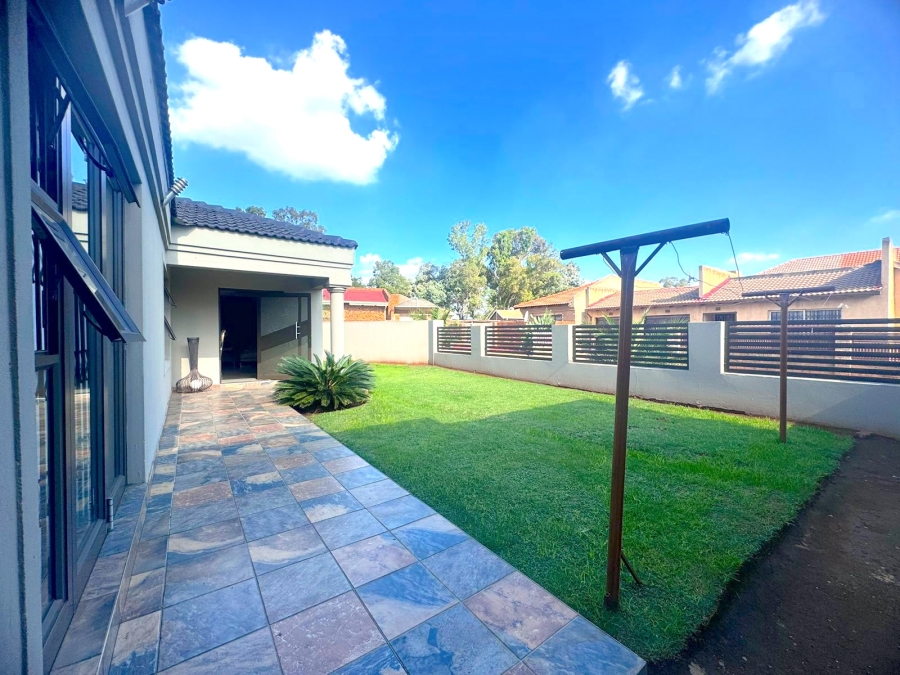 2 Bedroom Property for Sale in Spruit View Gauteng