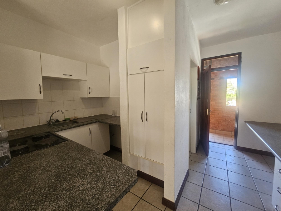 1 Bedroom Property for Sale in Honeydew Manor Gauteng