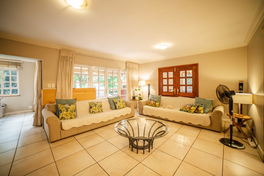 5 Bedroom Property for Sale in Fourways Gardens Gauteng