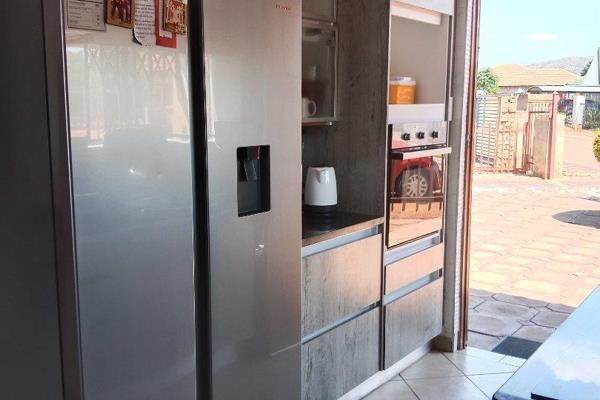 3 Bedroom Property for Sale in Theresa Park Gauteng