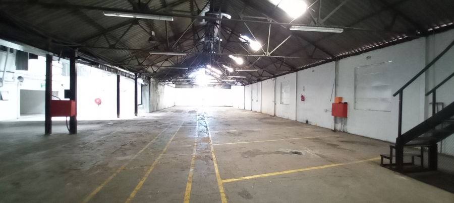 To Let commercial Property for Rent in New Redruth Gauteng