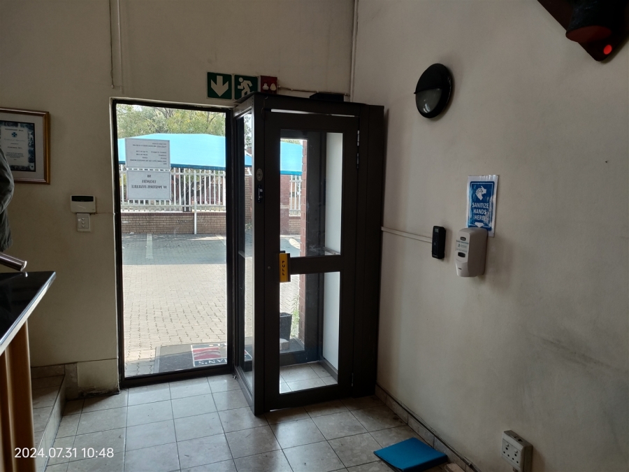 To Let commercial Property for Rent in North Riding Gauteng