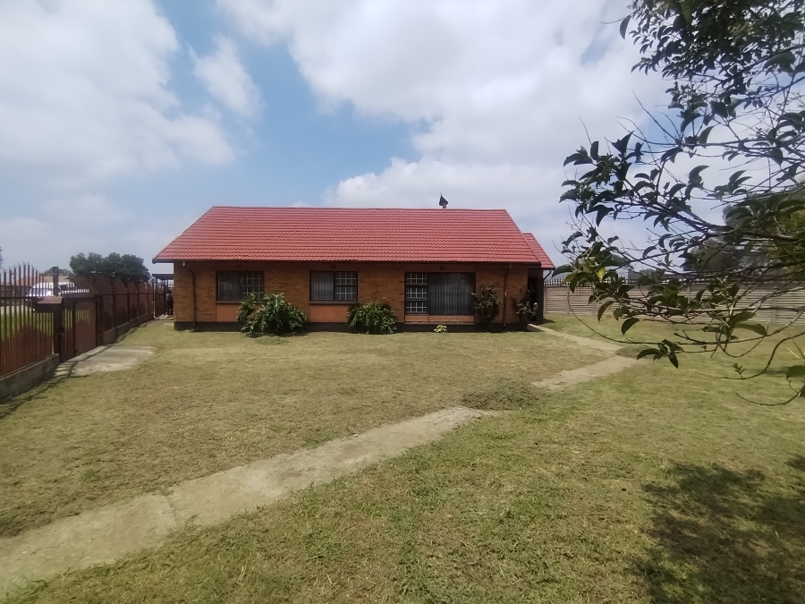 3 Bedroom Property for Sale in Elandsfontein Rail Gauteng