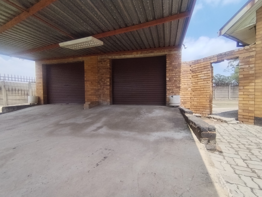 3 Bedroom Property for Sale in Elandsfontein Rail Gauteng