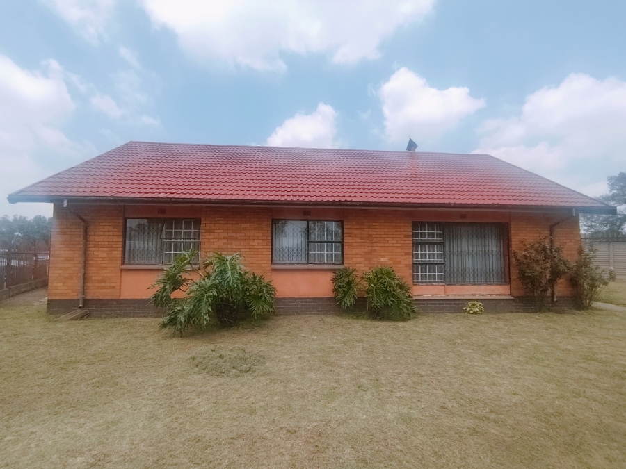 3 Bedroom Property for Sale in Elandsfontein Rail Gauteng