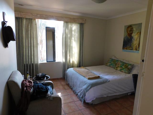 To Let 2 Bedroom Property for Rent in Faerie Glen Gauteng