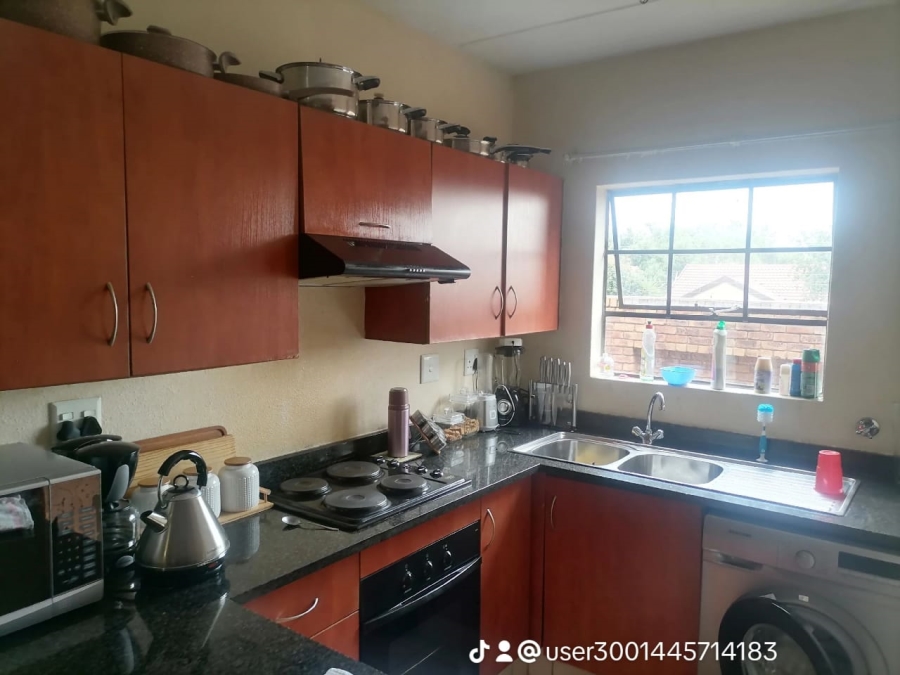 2 Bedroom Property for Sale in Norton Gauteng