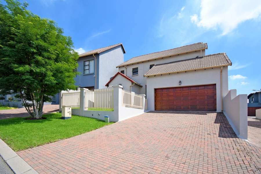 3 Bedroom Property for Sale in Kyalami Glen Estate Gauteng