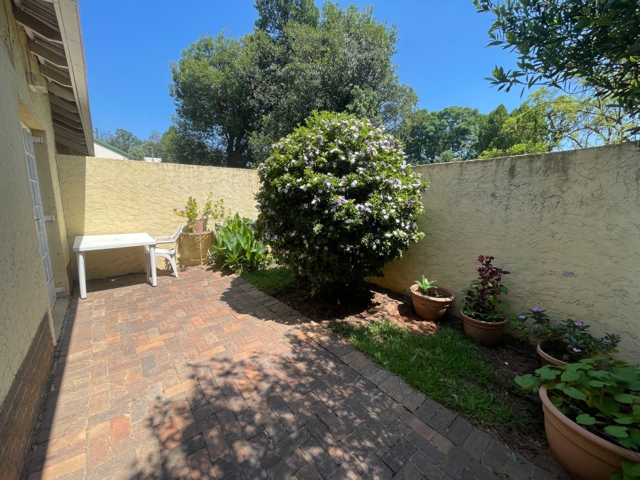 To Let 1 Bedroom Property for Rent in Randpark Gauteng