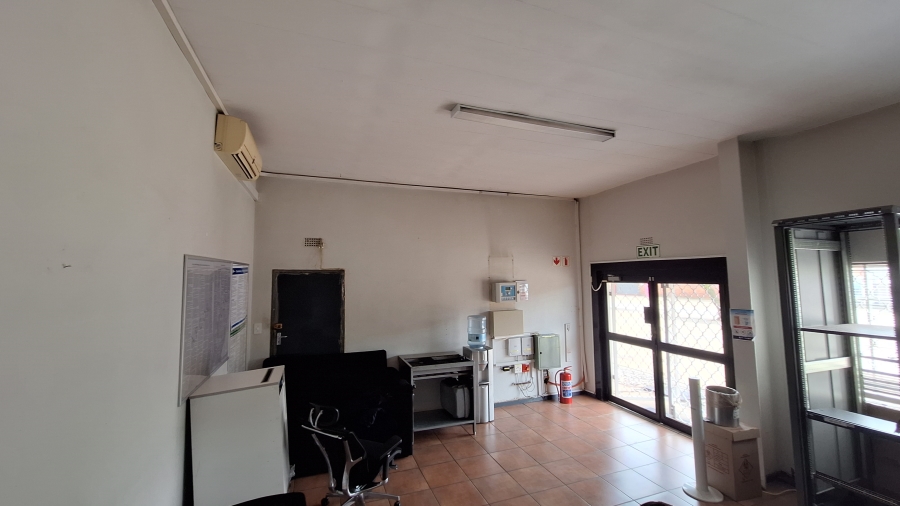 To Let commercial Property for Rent in Robertville Gauteng