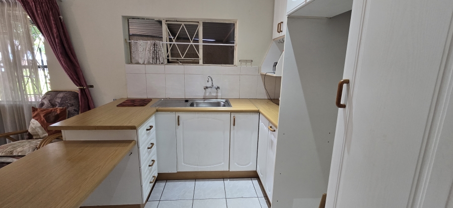 1 Bedroom Property for Sale in Hurlyvale Gauteng