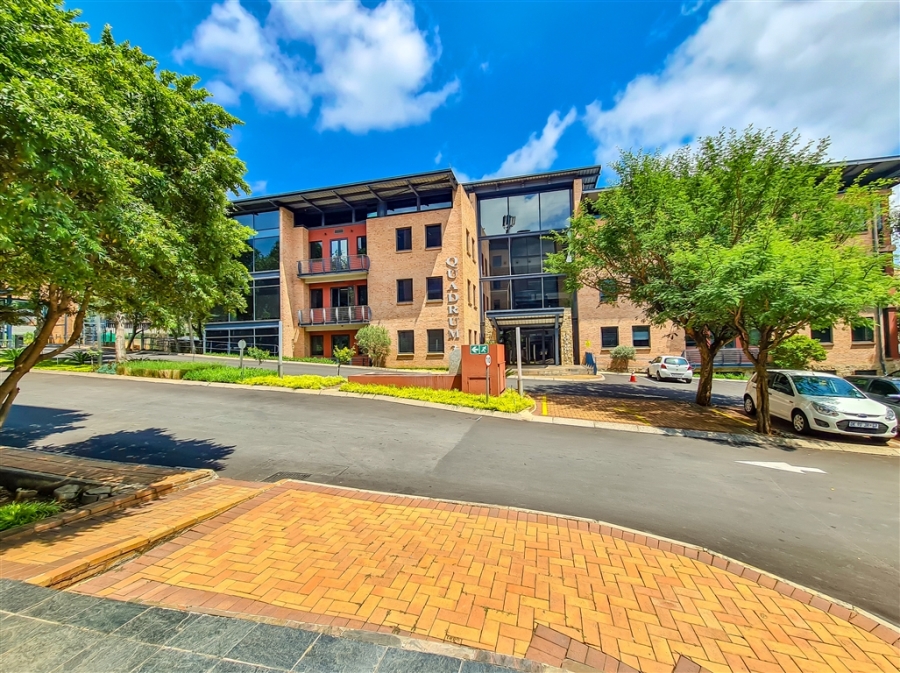 To Let commercial Property for Rent in Constantia Kloof Gauteng