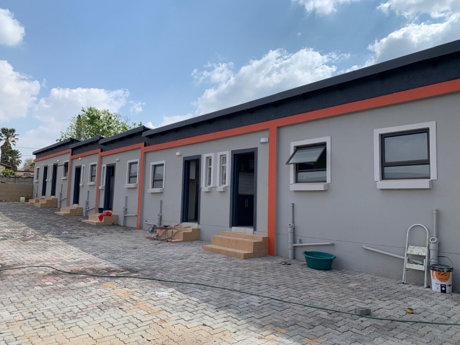 To Let 1 Bedroom Property for Rent in Tedstoneville Gauteng