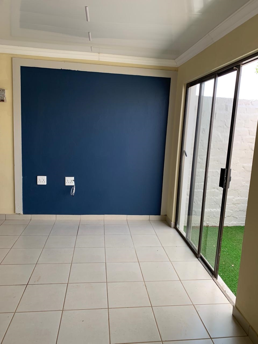 To Let 1 Bedroom Property for Rent in Tedstoneville Gauteng