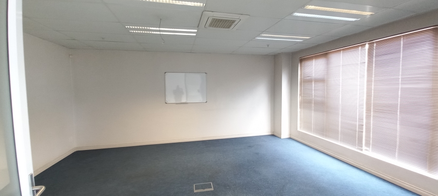 To Let commercial Property for Rent in Gosforth Park Gauteng