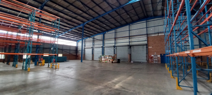 To Let commercial Property for Rent in Gosforth Park Gauteng