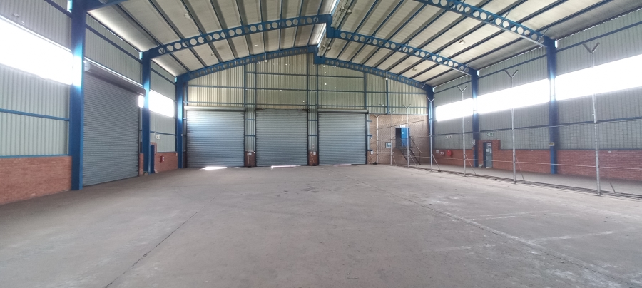 To Let commercial Property for Rent in Gosforth Park Gauteng