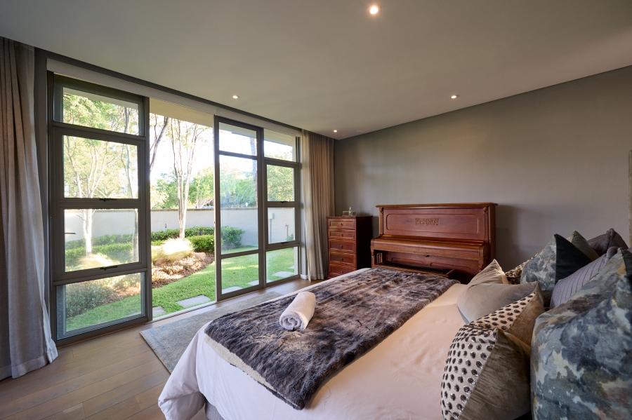 4 Bedroom Property for Sale in Waterfall Country Estate Gauteng