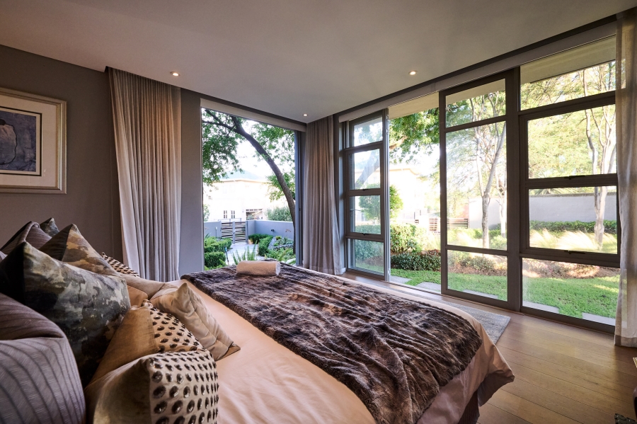 4 Bedroom Property for Sale in Waterfall Country Estate Gauteng