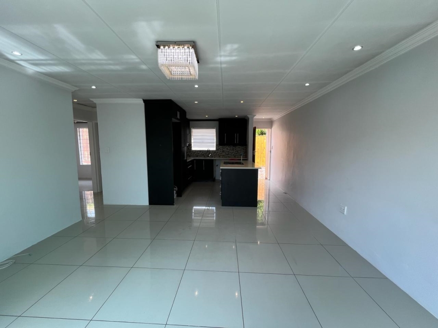 2 Bedroom Property for Sale in Sunninghill Gauteng