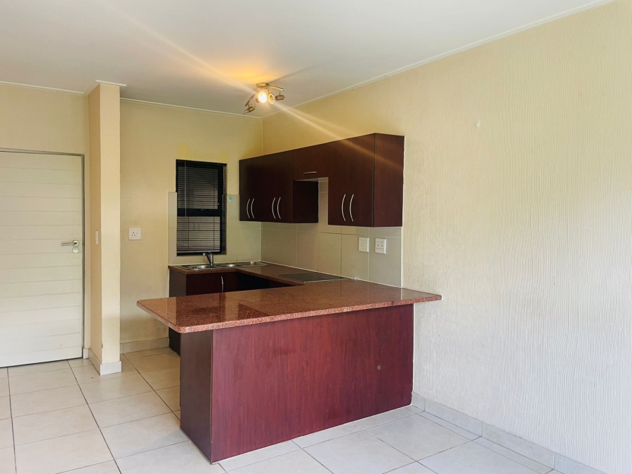 1 Bedroom Property for Sale in Jackal Creek Golf Estate Gauteng