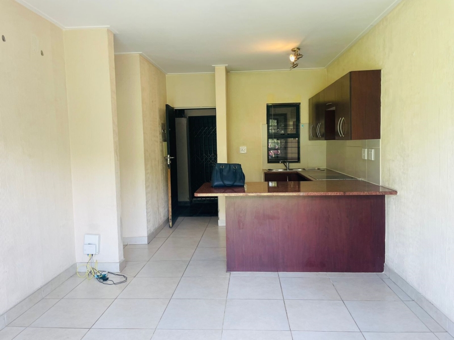 1 Bedroom Property for Sale in Jackal Creek Golf Estate Gauteng