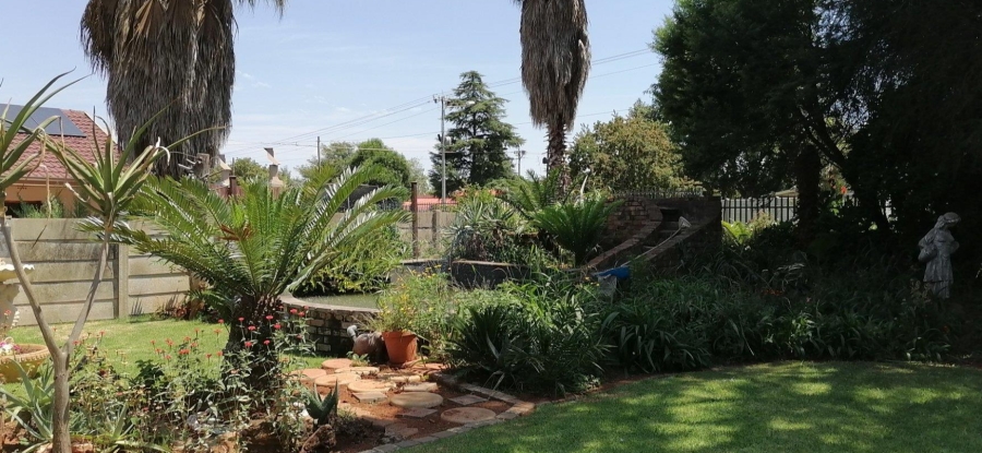 3 Bedroom Property for Sale in Greenhills Gauteng